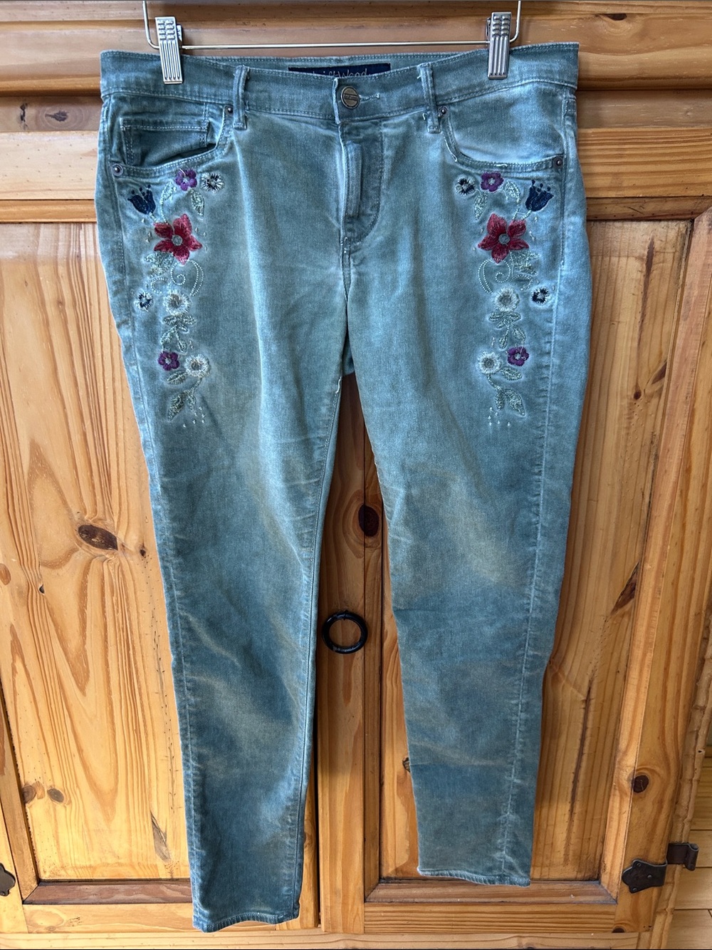 Driftwood Marilyn Pants Embroidered Floral Light Green Cotton Blend Size 29 - Picture 1 of 10